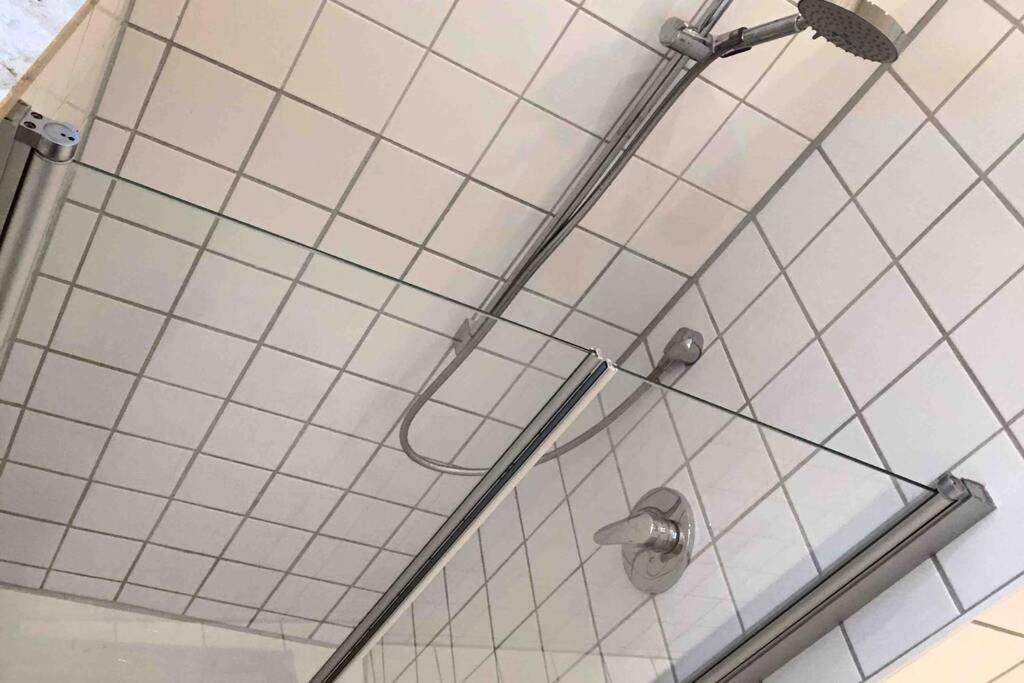 Premium Penthouse Wohnung mit Schlossblick Zentral in Heidenheim mit Tiefgarage Exterior foto